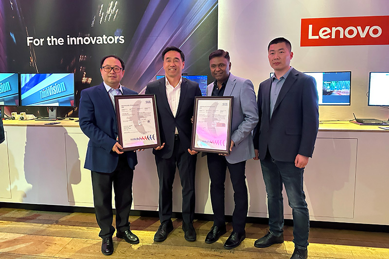 頒證儀式現場合影